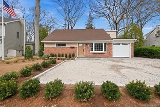 3685 Hope Pl in Wantagh, NY - Building Photo - Building Photo