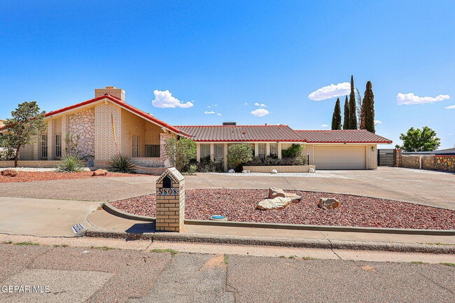 property at 5808 Kingsfield Ave