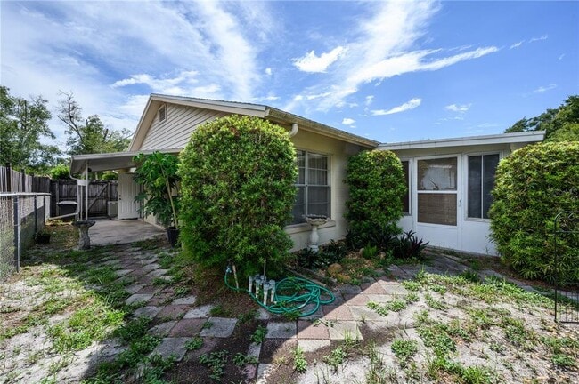 1016 Martex Dr in Apopka, FL - Building Photo - Building Photo
