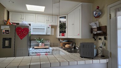 1111 Brookhaven Rd in San Diego, CA - Building Photo - Building Photo