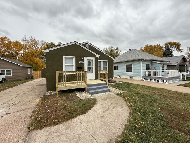 property at 301 S Jefferson Ave