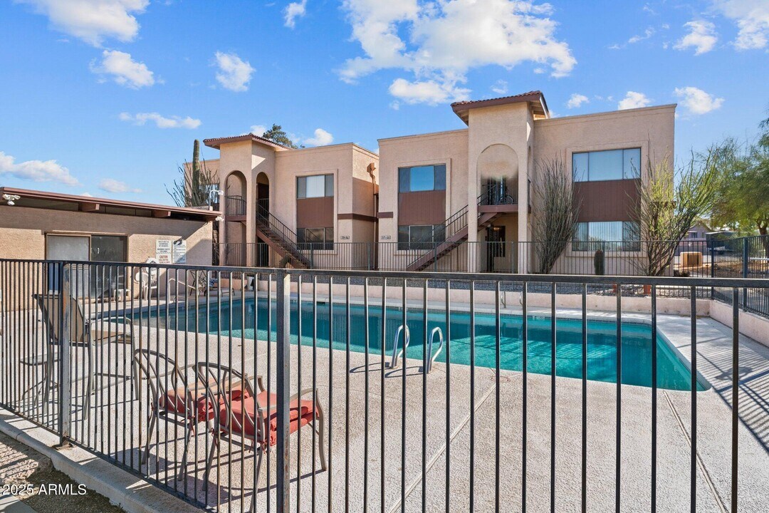 455 N Tegner St in Wickenburg, AZ - Building Photo