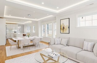 39 Standish St, Unit 39 in Boston, MA - Building Photo