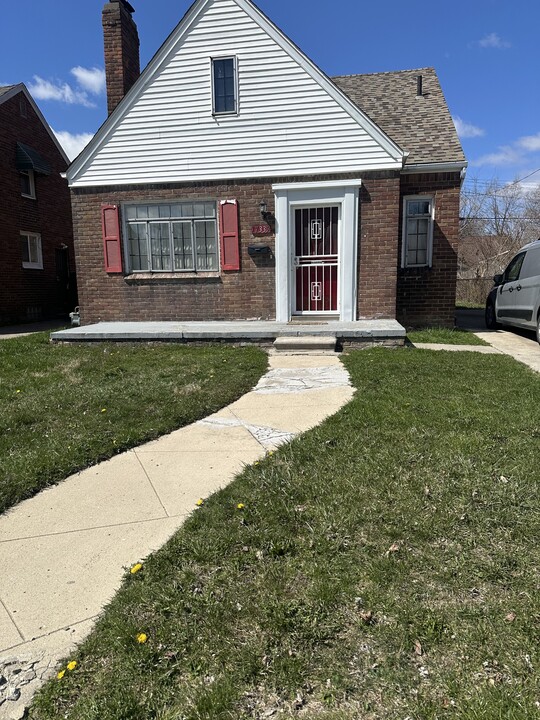 17339 Rutherford St in Detroit, MI - Foto de edificio