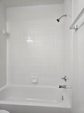 1063 S Hiawassee Rd in Orlando, FL - Building Photo - Building Photo