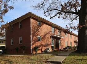 881 North Highland Apartments in Atlanta, GA - Building Photo