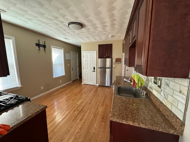 34 Union St in Methuen, MA - Building Photo - Building Photo