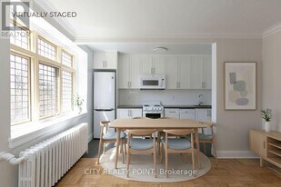 398 Avenue Rd in Toronto, ON - Building Photo