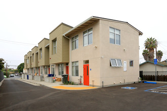 56 Union St in Watsonville, CA - Building Photo - Building Photo