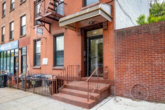 71 Underhill Ave in Brooklyn, NY - Building Photo - Building Photo