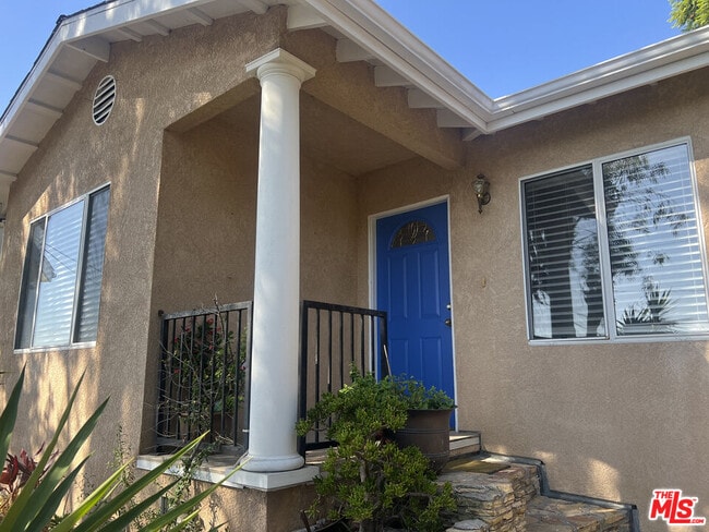 3569 Tacoma Ave in Los Angeles, CA - Building Photo - Building Photo