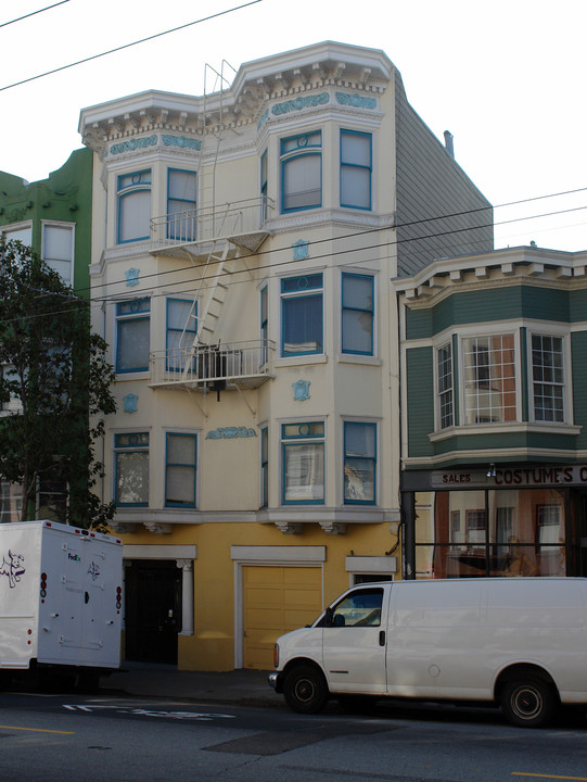 721 Haight St in San Francisco, CA - Building Photo