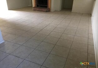 3901 John Haedge Dr in Killeen, TX - Building Photo - Building Photo