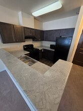 1427 Center Point Rd NE in Cedar Rapids, IA - Building Photo - Building Photo