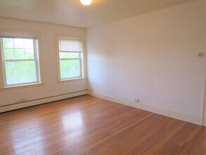 34 College Ave, Unit 41 in Somerville, MA - Building Photo - Building Photo