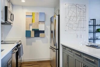 356 3rd St, Unit 405 in Cambridge, MA - Building Photo - Building Photo