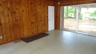 1622 Maple St in Carrollton, GA - Building Photo - Building Photo