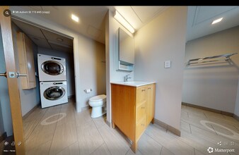 113 Auburn St, Unit 45 in Cambridge, MA - Foto de edificio - Building Photo