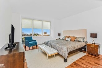 640 W 237th St, Unit 10C in Bronx, NY - Building Photo - Building Photo