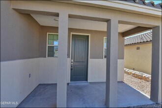 13836 Paseo De La Luna Ave in Horizon City, TX - Building Photo - Building Photo