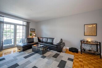 206 SHEARWATER Ct W-Unit -44 in Jersey City, NJ - Building Photo - Building Photo