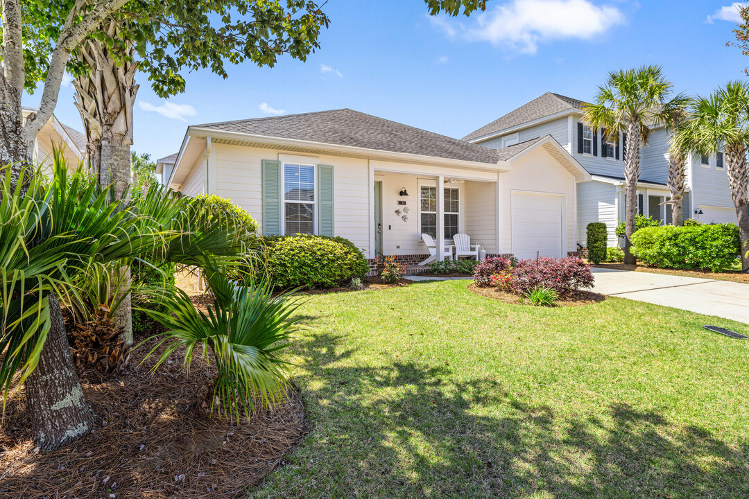 35 Hatton Ct in Santa Rosa Beach, FL - Building Photo