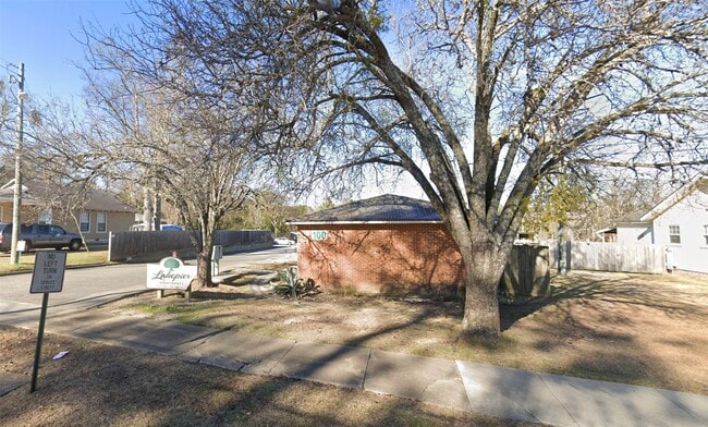 property at 424 Highland Ave