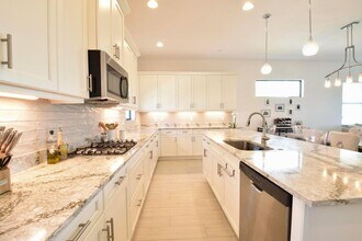 12925 Alton Rd in Palm Beach Gardens, FL - Building Photo - Building Photo