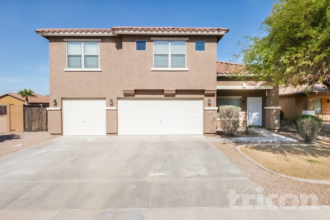 45654 W Meadows Ln in Maricopa, AZ - Foto de edificio