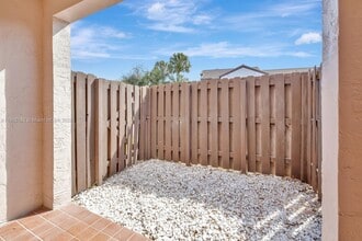 8999 SW 123rd Ct, Unit 107 in Miami, FL - Building Photo - Building Photo