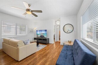 3015 Seville St in Fort Lauderdale, FL - Building Photo - Building Photo