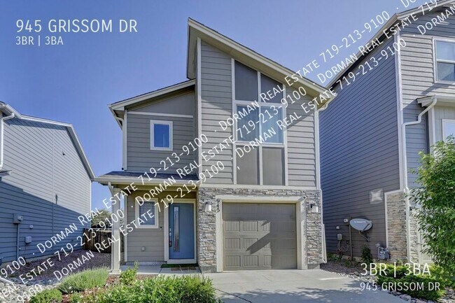 945 Grissom Dr. in Colorado Springs, CO - Building Photo - Building Photo