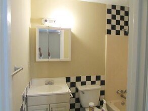 197 Timber Creek Ln SW in Marietta, GA - Building Photo - Building Photo
