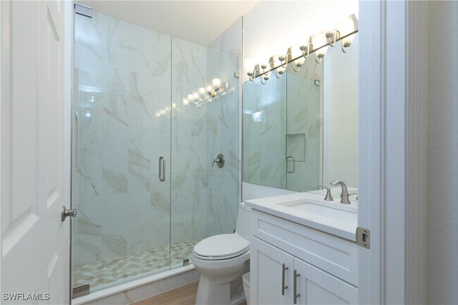 property at 15618 Summit Pl Cir