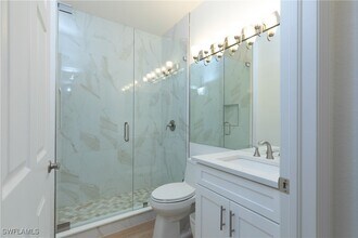 15618 Summit Pl Cir in Naples, FL - Building Photo - Building Photo