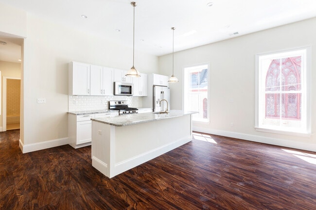 property at 1723 Washington St