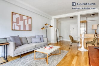 41 Park Ave in New York, NY - Building Photo - Building Photo