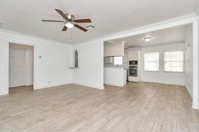 5416 Pease St-Unit -A in Houston, TX - Building Photo - Building Photo