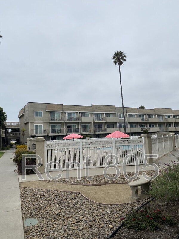property at 334 Surfside Dr