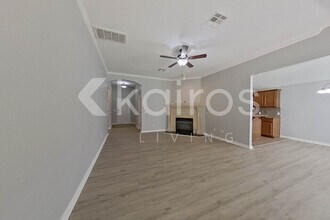 2416 Apple Way in Midwest City, OK - Foto de edificio - Building Photo