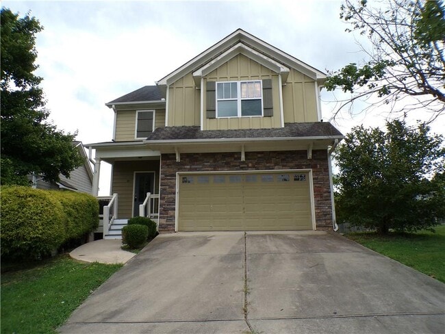 property at 21 Springmont Dr