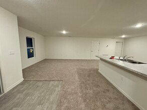 316 SW Becker Rd in Port St. Lucie, FL - Building Photo - Building Photo