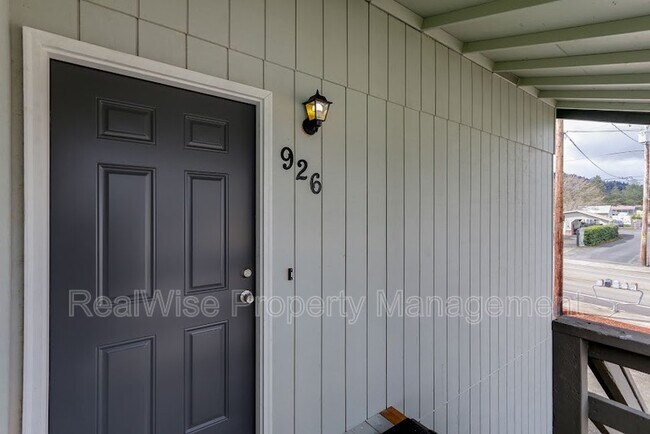 926 S Comstock Rd photo'