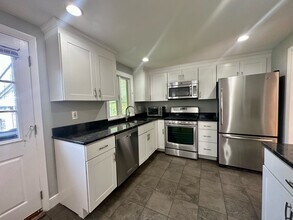 33 Rublee St in Arlington, MA - Building Photo - Building Photo
