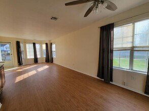 1 Jodhpur Ct in Tinton Falls, NJ - Building Photo - Building Photo