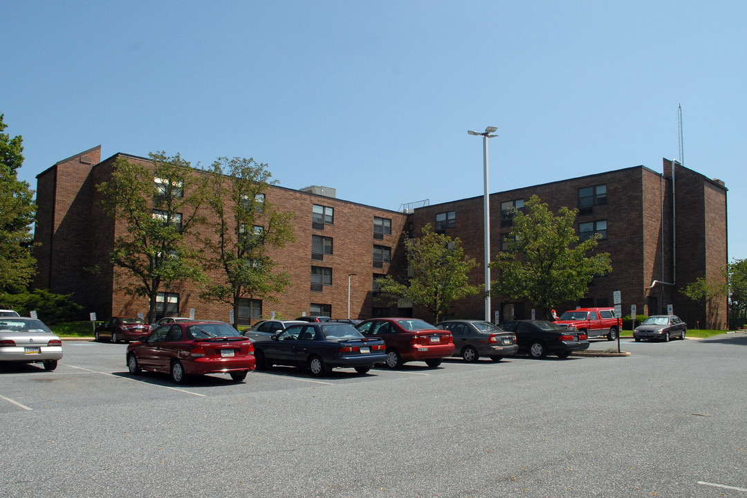 Springfield Apartments in York, PA - Foto de edificio