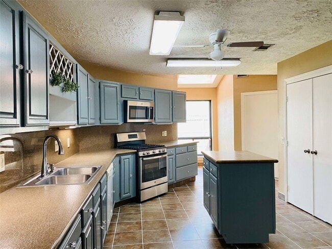 property at 2001 Highland Hills Dr