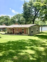 1114 W 17th St in Grove, OK - Foto de edificio - Building Photo