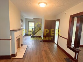 2412 W 2nd St in Dayton, OH - Building Photo - Building Photo