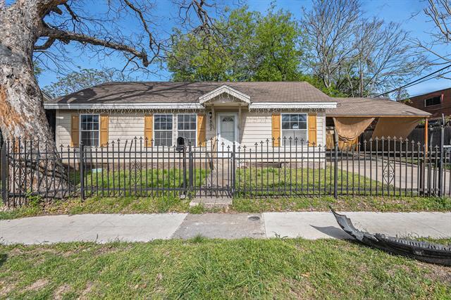 property at 4507 Monarch St